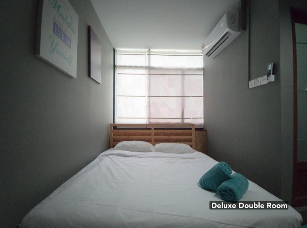 Koptel Budget Hotel Kuching Extérieur photo