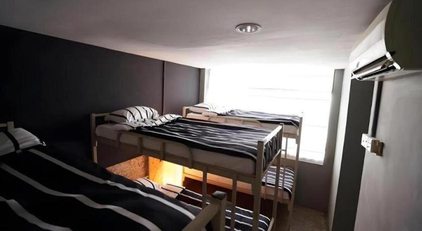 Koptel Budget Hotel Kuching Extérieur photo