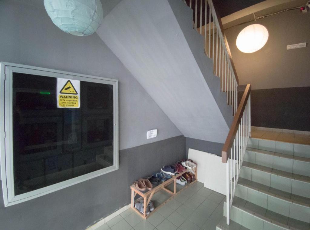 Koptel Budget Hotel Kuching Extérieur photo