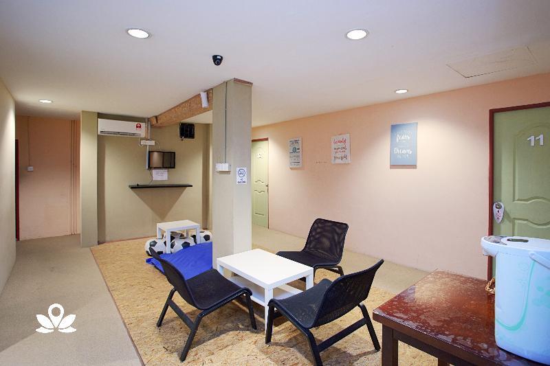 Koptel Budget Hotel Kuching Extérieur photo