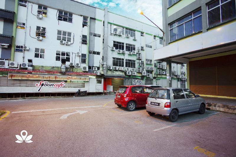 Koptel Budget Hotel Kuching Extérieur photo
